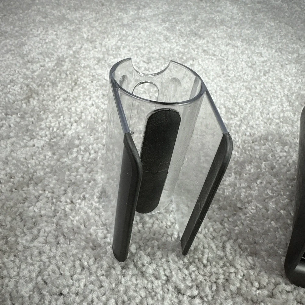 Dyson Zorb Animal Brush Head (Gray) + 1 Tools & Storage Clip‎